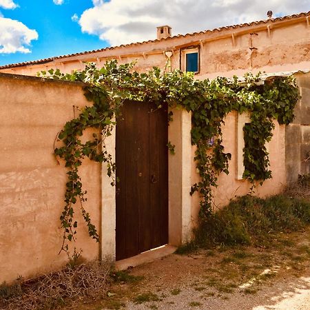 Arthouse Campos Mit Haus Galeria 110Qm Und Appartementhaus Mit Patio 30Qm Exterior photo