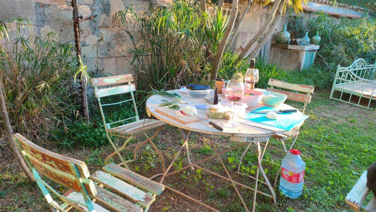 Arthouse Campos Mit Haus Galeria 110Qm Und Appartementhaus Mit Patio 30Qm Exterior photo